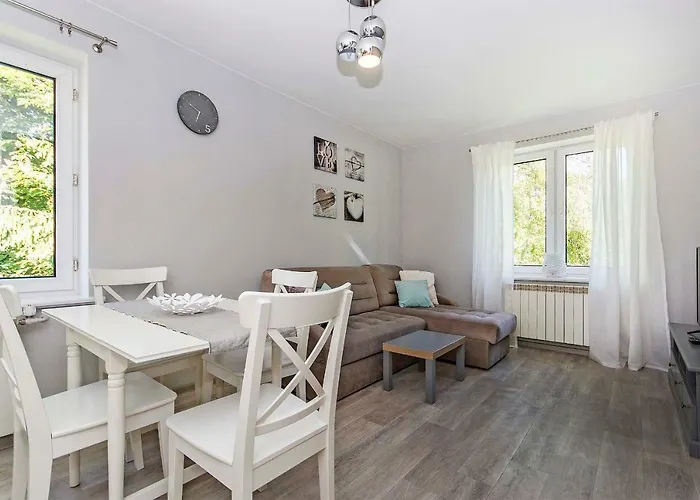Green Park Rentyear Apartments